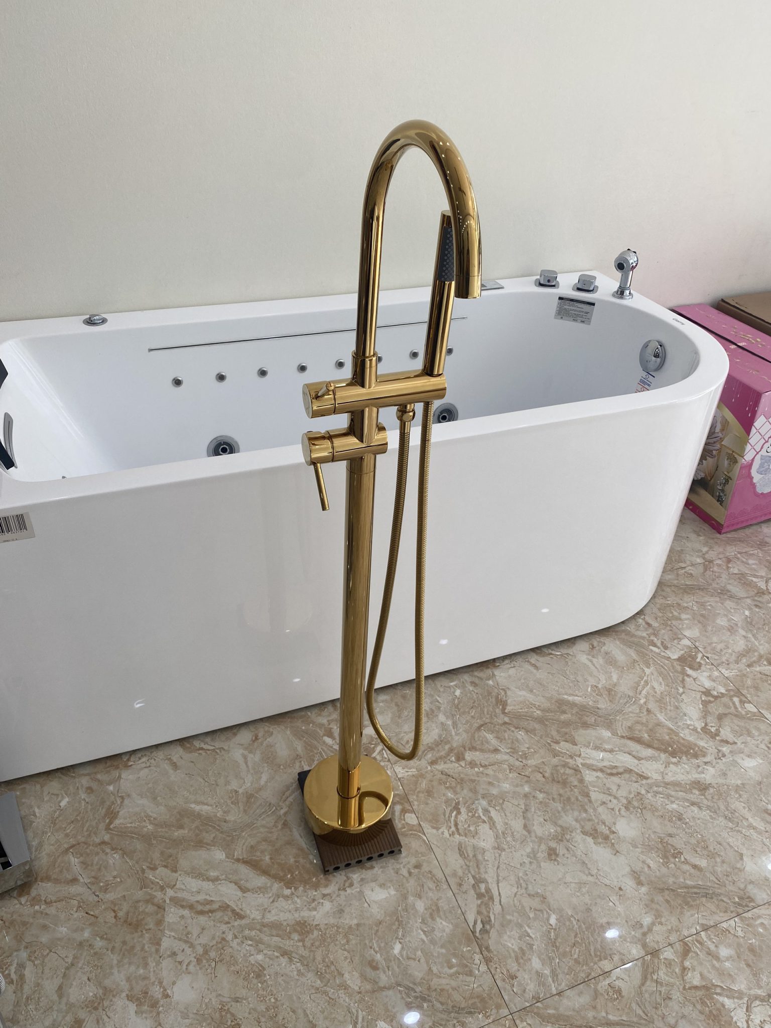 Bộ Vòi Sen Bồn Tắm Gemy G7099 Chính Hãng